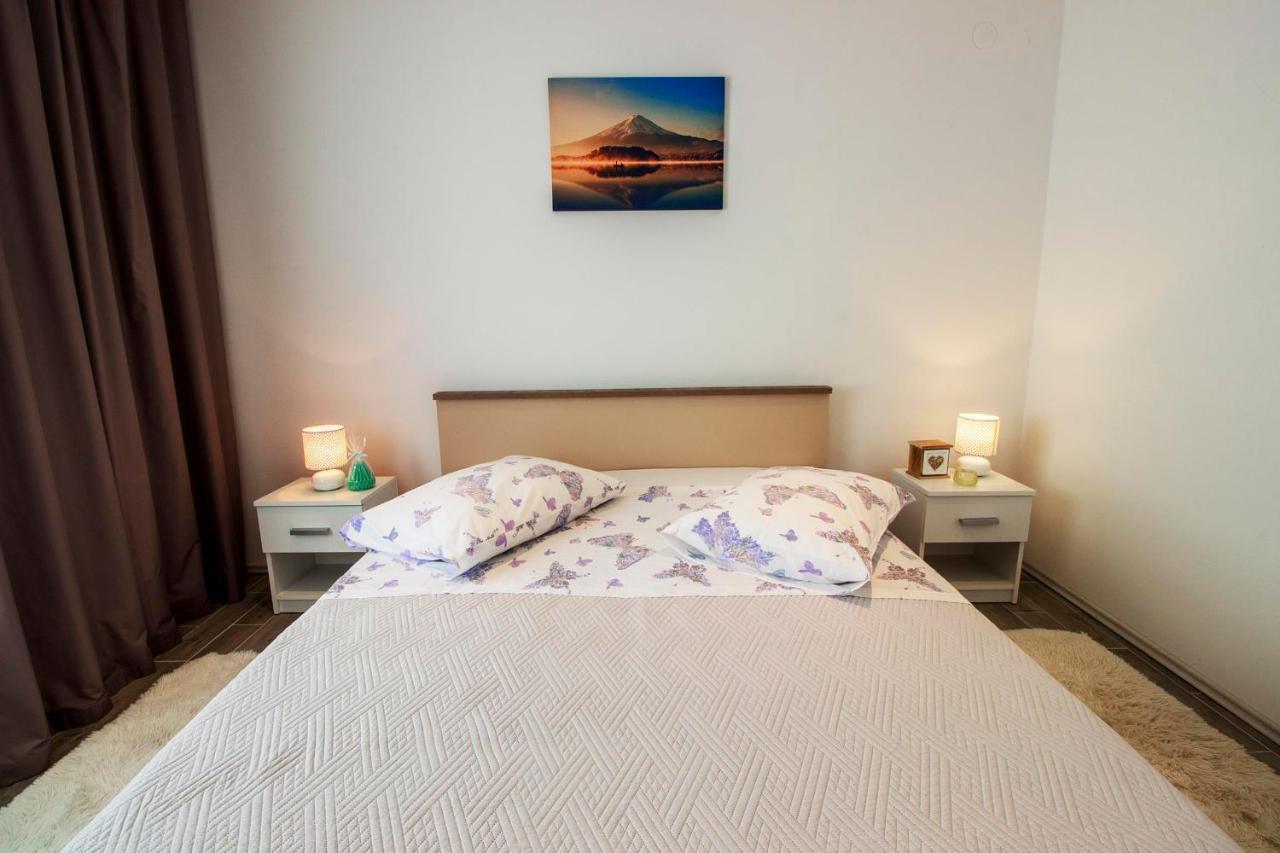 Hill Apartment With Private Pool Kučine المظهر الخارجي الصورة